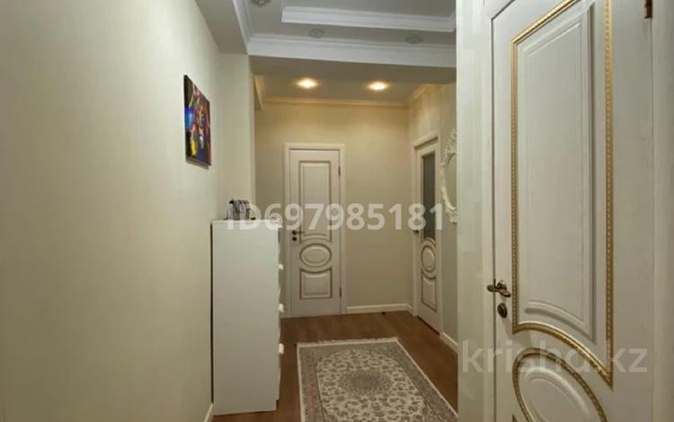 2-комнатная квартира · 65 м² · 5/9 этаж, пгт Балыкши, Бейбитшилик 62 за 240 000 ₸ в Атырау — фото 4