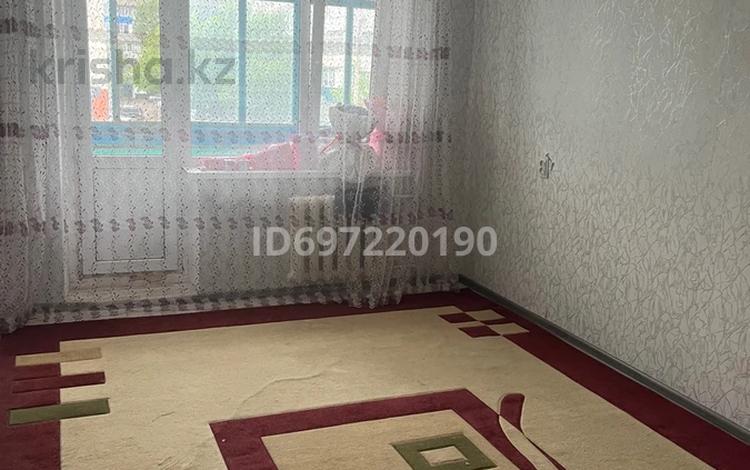 2-комнатная квартира · 48 м² · 2/5 этаж, мкр Кунаева — Рядом 44 школа,садик,рынок за 20.5 млн ₸ в Уральске — фото 2