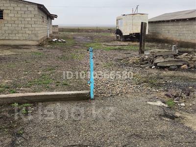 Отдельный дом · 7 комнат · 370 м² · 30 сот., Жолмахан жылкыбайұлы 16 — Станция Ушбулак за 25 млн 〒 в Жамбылской обл., Байзак