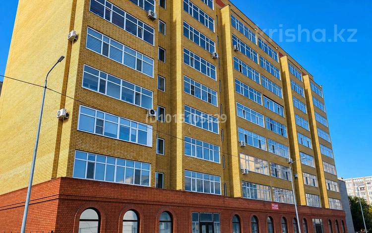 3-комнатная квартира · 107 м² · 2/9 этаж, Найманбаева 189а за 50 млн ₸ в Семее — фото 2