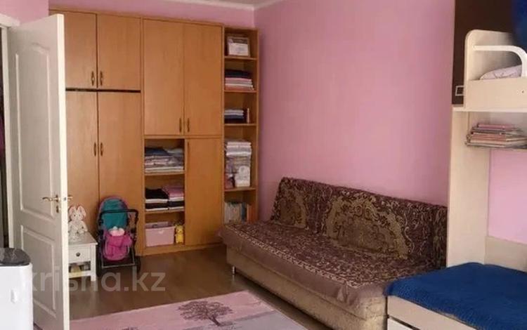 2-бөлмелі пәтер · 43 м² · 8/10 қабат, Жунисова, бағасы: 23.5 млн ₸ в Алматы, Наурызбайский р-н — фото 3
