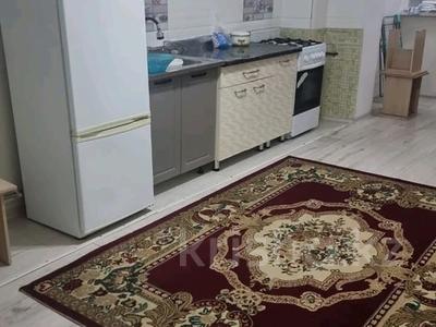 2-бөлмелі пәтер · 67 м² · 5/6 қабат, 32В мкр 8, бағасы: 110 000 ₸ в Актау