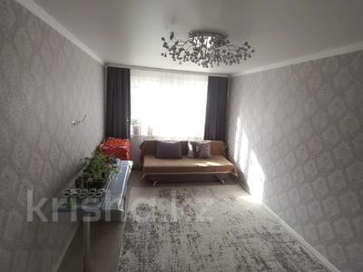 3-комнатная квартира, 61.3 м², 1/5 этаж, Абулхаир хана за 18.5 млн 〒 в Уральске