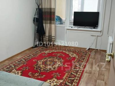 2-комнатная квартира · 45 м² · 1/5 этаж, Камзина 12 за 90 000 ₸ в Аксу