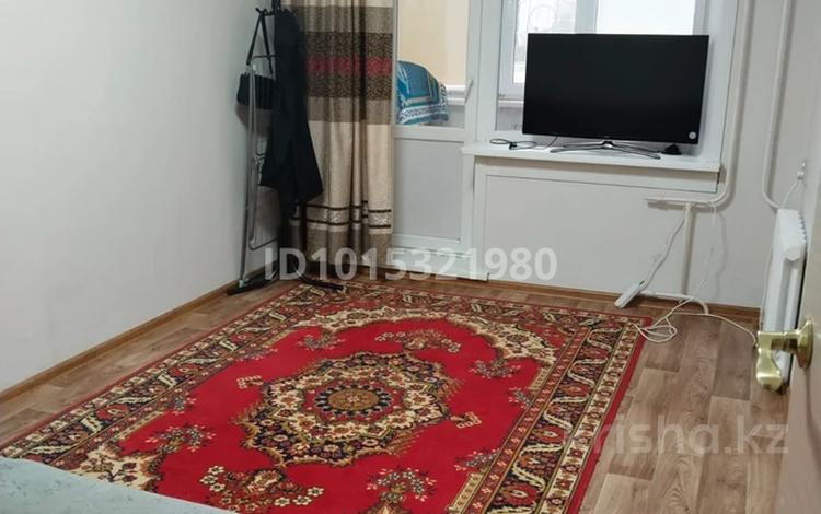 2-комнатная квартира · 45 м² · 1/5 этаж, Камзина 12 за 90 000 ₸ в Аксу — фото 2