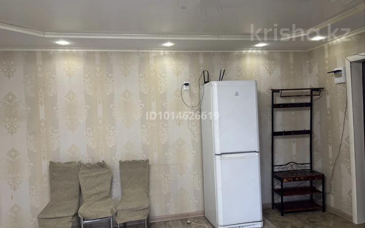 3-комнатная квартира · 70 м² · 3/10 этаж, Трусова 144 — Апрель за 200 000 ₸ в Семее, Красный Кордон — фото 2