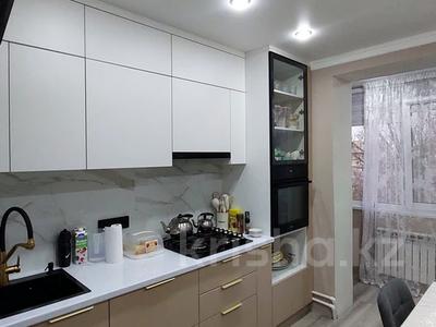 Продажа квартир в Западно-Казахстанской обл.: 3-комнатная квартира · 74.4 м² · 5/5 этаж, мкр Кунаева 26 за 32 млн 〒 3-комнатная квартира · 74.4 м² · 5/5 этаж, мкр Кунаева 26 за 32 млн 〒 в Уральске