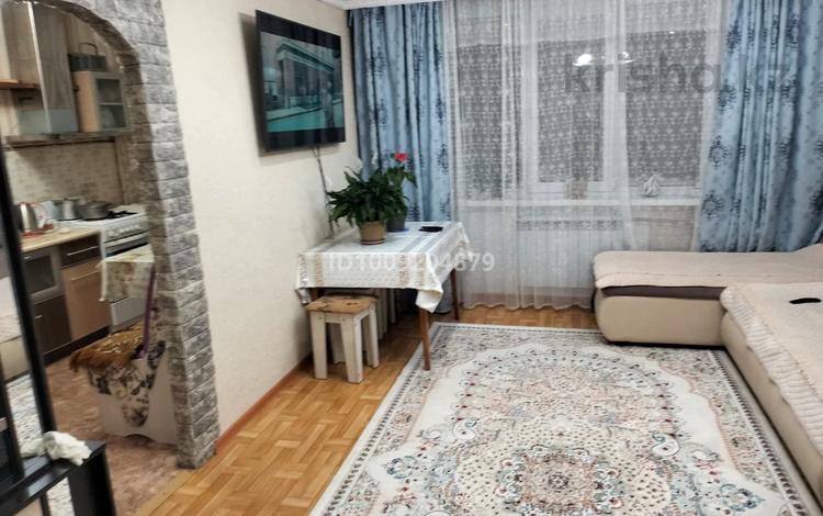 3-комнатная квартира · 63 м² · 5/9 этаж, 5 микрорайон 6 — 5 микрорайон 1,2,3,4 за 18 млн ₸ в Риддере — фото 2