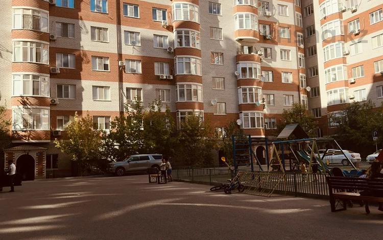 3-бөлмелі пәтер · 122.8 м² · 5/9 қабат, Нұрсая ш/а., Т. Жумагалиева 15, бағасы: 49.5 млн ₸ в Атырау, мкр Нурсая — фото 19