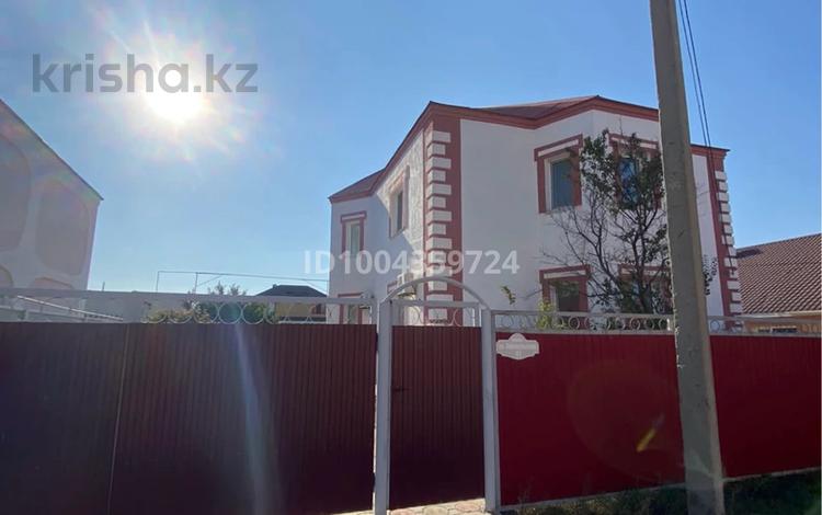 Отдельный дом · 4 комнаты · 200 м² · 10 сот., мкр Жана Орда, Каракульская 41 — Жана орда за 79 млн ₸ в Уральске — фото 3