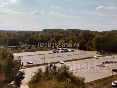 3-бөлмелі пәтер · 61 м² · 7/9 қабат, Карбышева 40, бағасы: 29 млн ₸ в Усть-Каменогорске, Ульбинский