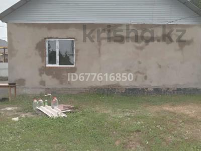 Продажа домов и дачи в Алматы: Отдельный дом · 4 комнаты · 100 м² · 16 сот., мкр Алтын Бесик, Алты Алаш 6 72 за 65 млн 〒 Отдельный дом · 4 комнаты · 100 м² · 16 сот., мкр Алтын Бесик, Алты Алаш 6 72 за 65 млн 〒 в Алматы, Ауэзовский р-н
