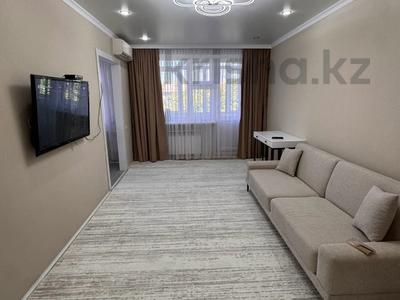 2-бөлмелі пәтер · 45 м² · 5/5 қабат, Абая 54/1, бағасы: 15.5 млн ₸ в Уральске