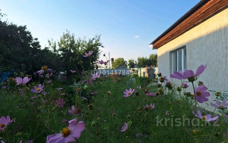 Отдельный дом · 3 комнаты · 50 м² · 6 сот., мкр Мясокомбинат, 13 школа за 18 млн ₸ в Уральске — фото 2