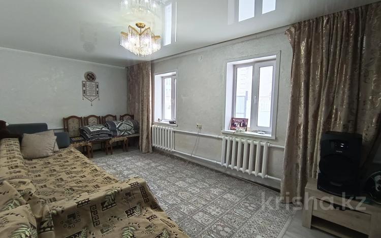 Жеке үй · 4 бөлме · 101 м² · 6 жүзд., Академика павлова 159, бағасы: 47 млн ₸ в Семее — фото 20