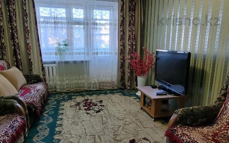 2-комнатная квартира · 49 м² · 3/5 этаж, Б.Момышулы 13 за 11 000 ₸ в Аксу — фото 2