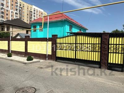 Жеке үй · 6 бөлме · 280 м² · 10 сот., мкр Акбулак сергазина 10, бағасы: 225 млн ₸ в Алматы, Алатауский р-н