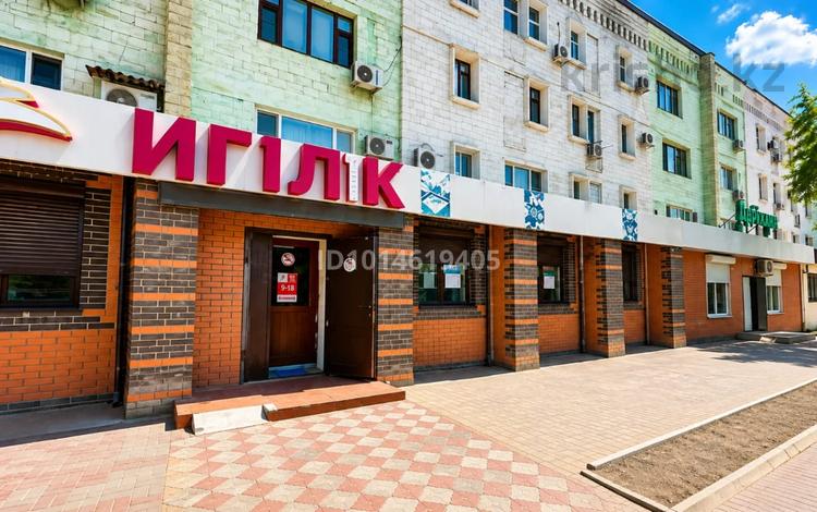 Еркін, кеңселер, дүкендер мен бутиктер, қоймалар, қоғамдық тамақтану орны, сұлулық салондары, медорталықтар мен дәріханалар, білім орталықтары · 114 м², бағасы: 30 млн ₸ в Жанаозен — фото 10