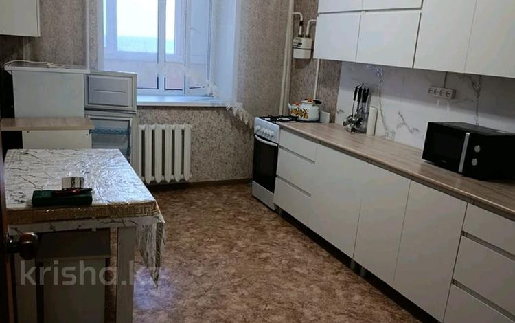 1-комнатная квартира · 42 м² · 7/10 этаж, Гагарина — 22 школа за 120 000 ₸ в Уральске — фото 2