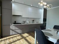 3-бөлмелі пәтер · 102 м² · 8/10 қабат, мкр Женис 11, бағасы: 55 млн 〒 в Уральске