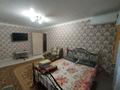 1-комнатная квартира, 32 м², 3/5 этаж посуточно, 4 микр Ердена за 9 000 〒 в Сатпаев — фото 2