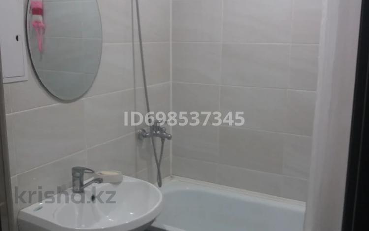 2-комнатная квартира · 42.5 м² · 3/4 этаж, Назарбаева — Доспанова за 150 000 ₸ в Уральске — фото 2