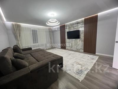 2-комнатная квартира · 73 м² · 8/9 этаж, мкр Нурсая, Абулхайр хан 63 за 45.5 млн 〒 в Атырау
