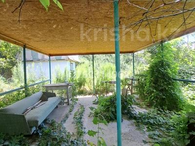 Дача · 1 комната · 30 м² · 9 сот., Степная 26 — Поворот на садоводческое товарищество Машиностроитель на 19км в сторону Каскелена за 12.5 млн 〒 в Енбекши (Карасайский район)