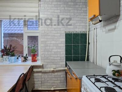 1-комнатная квартира · 30.3 м² · 1/5 этаж, Рыскулова за 6.5 млн 〒 в Актобе