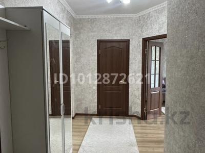 2-бөлмелі пәтер · 75 м² · 2/10 қабат, Сембинова 10/4 — Абая Сембинова, бағасы: 34.4 млн ₸ в Астане, р-н Байконур
