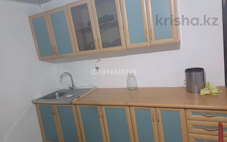 2 бөлме · 50 м² · 2/2 қабат, Өжет ш/а. 112, бағасы: 150 000 ₸ в Алматы, Алатауский р-н — фото 2