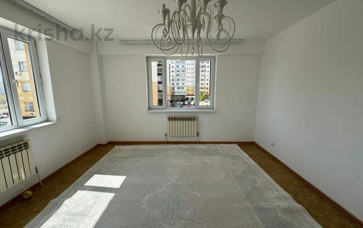 2-бөлмелі пәтер · 58 м² · 3/14 қабат, 32А мкр 8, бағасы: 18 млн ₸ в Актау — фото 13