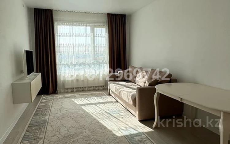 1-бөлмелі пәтер · 40 м² · 12/16 қабат, Тауелсиздик 21/2 — Тауелсиздик/ Шарль де Голль, бағасы: 220 000 ₸ в Астане, Алматы р-н — фото 2