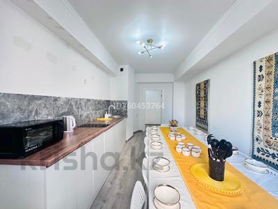 4-комнатная квартира · 150 м² · 4/15 этаж, Толе би 273/5 — Сайран автовокзал за 45 000 〒 в Алматы, Алмалинский р-н