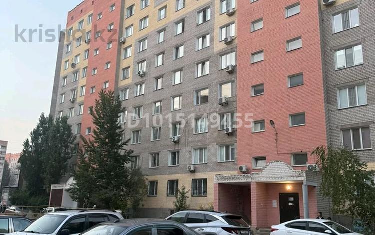 1-бөлмелі пәтер · 40.1 м² · 3/10 қабат, Бекхожина 3, бағасы: 18.5 млн ₸ в Павлодаре — фото 9