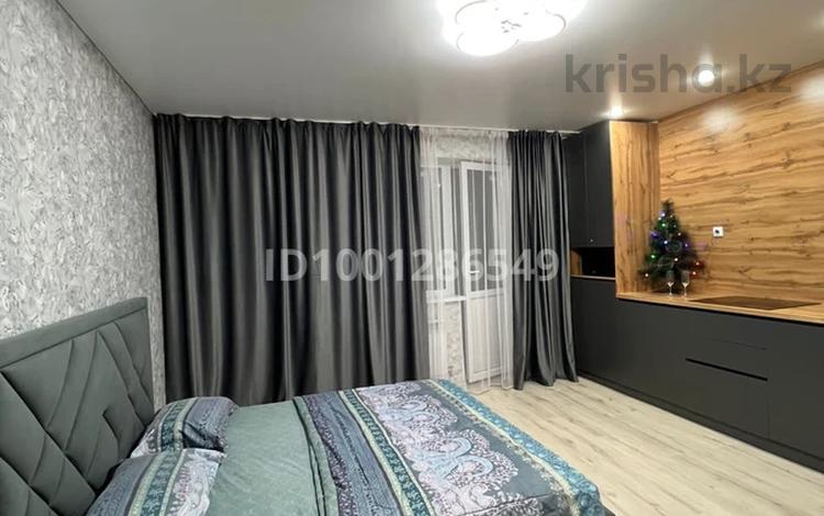1-комнатная квартира · 30 м² · 8/9 этаж, Уральская за 15 000 ₸ в Костанае — фото 2
