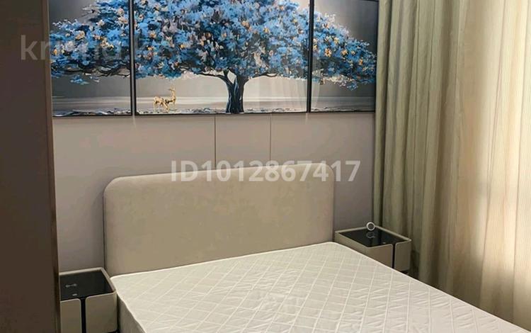 2-комнатная квартира · 41 м² · 12/12 этаж, Илияс Омаров 2 за 300 000 ₸ в Астане, Нура р-н — фото 2
