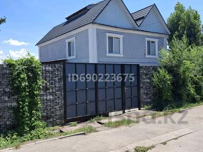 Отдельный дом · 6 комнат · 160 м² · 10 сот., Гали Орманова — Уалиханова за 49 млн 〒 в Талдыкоргане