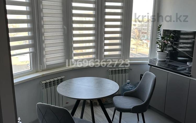 2-комнатная квартира, 55 м², 5/5 этаж, 3-й мкр 15