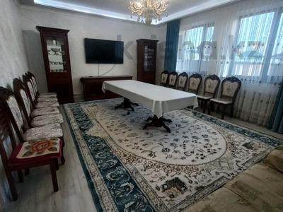 Отдельный дом • 5 комнат • 170 м² • 10 сот., Айманова за ~ 55 млн 〒 в Талдыкоргане, мкр Жастар