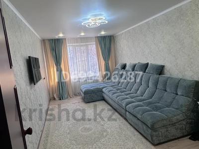 2-комнатная квартира, 52 м², 1/5 этаж, Машинастроителей 6 за 15.5 млн 〒 в Усть-Каменогорске