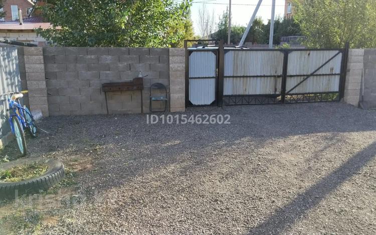 Жеке үй · 3 бөлме · 90 м² · 8 жүзд., Акан серы 8/2 — При въезде центр деревни, бағасы: 21 млн ₸ в Жибек Жолы — фото 2