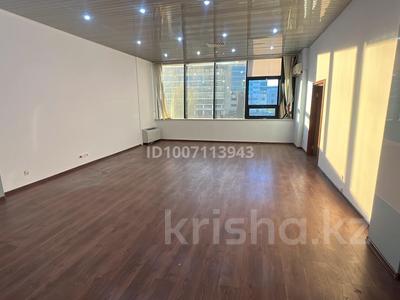 Свободное назначение, офисы, салоны красоты, фитнес и спорт, образование, развлечения, конференц-залы, кабинеты и рабочие места, студии · 180 м² за ~ 1.4 млн 〒 в Астане