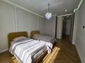 4-комнатная квартира · 141 м² · 8/9 этаж, ул. Е-899 1 за 169 млн ₸ в Астане, Нура р-н — фото 13