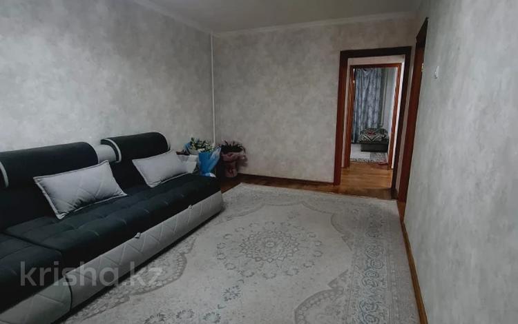 3-комнатная квартира · 63 м² · 1/5 этаж, мкр Айнабулак-3 за 40 млн ₸ в Алматы, Жетысуский р-н — фото 2