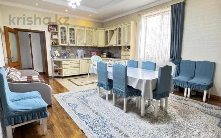 Жеке үй · 5 бөлме · 240 м² · 11 жүзд., Бауыржана момышулы 41а, бағасы: 130 млн ₸ в  — фото 60