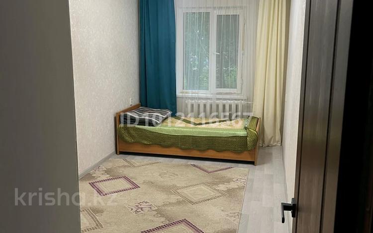 2 бөлме · 44 м² · 1/4 қабат, №8 ш/а., Мкр №7, бағасы: 50 000 ₸ в Алматы, Ауэзовский р-н — фото 2