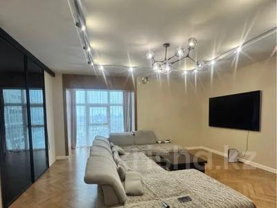 7-комнатная квартира · 240 м² · 20/42 этаж, Желтоксан 2T за ~ 1.5 млн 〒 в Астане, Сарыарка р-н