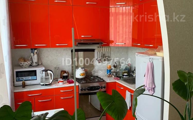 2-комнатная квартира · 54 м² · 2/3 этаж, Конаева — Магазин маяк за 11 млн ₸ в Топаре — фото 2