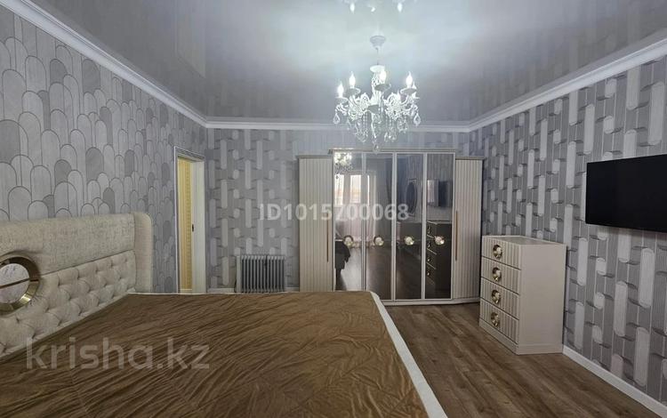 2-бөлмелі пәтер · 87 м² · 7/9 қабат, Жубанова 29, бағасы: 44 млн ₸ в Астане, Алматы р-н — фото 2